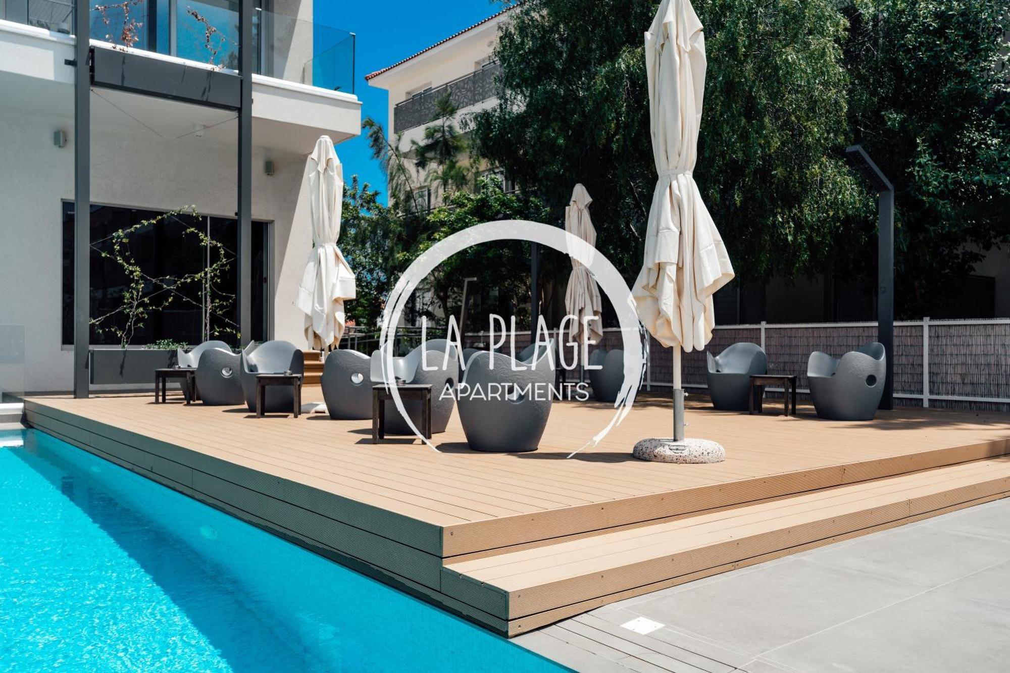 Cozy 2 Bedroom Family W/ Pool *