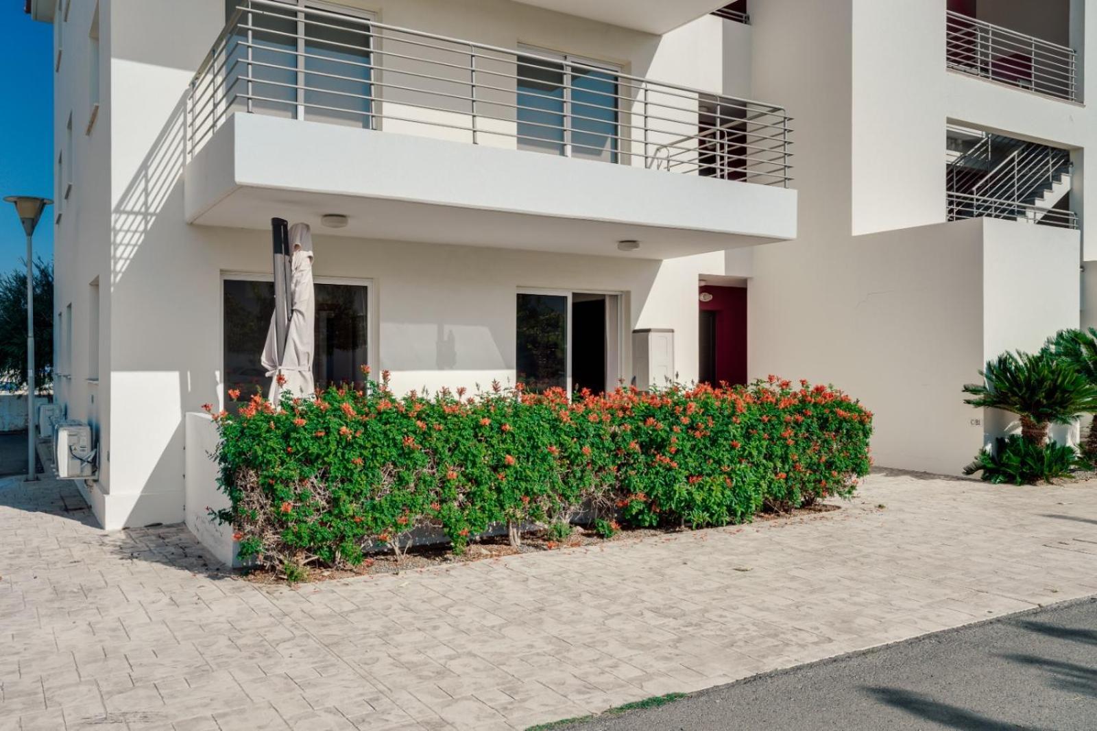 Daire Cozy 2 Bedroom Family W/ Pool